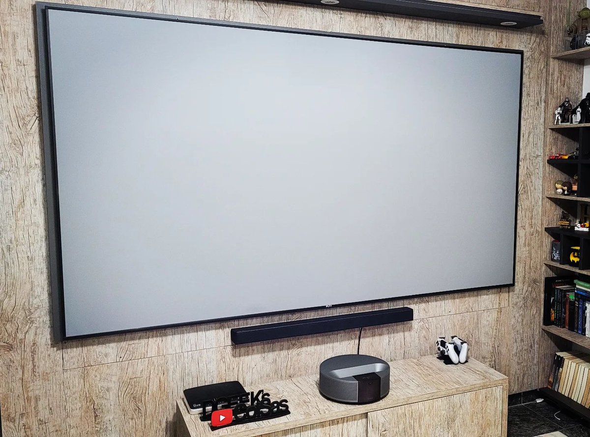 formovie_tech's tweet photo. #FormovieLife | Make your room better with Formovie!๐ฝ You can take your movie night up a notch and turn your room into a home entertainment center.๐ฎ
#tech #Formovie #LaserTV #hometheater #homecinema #FormovieR1 https://t.co/kk0HqGm8Ck