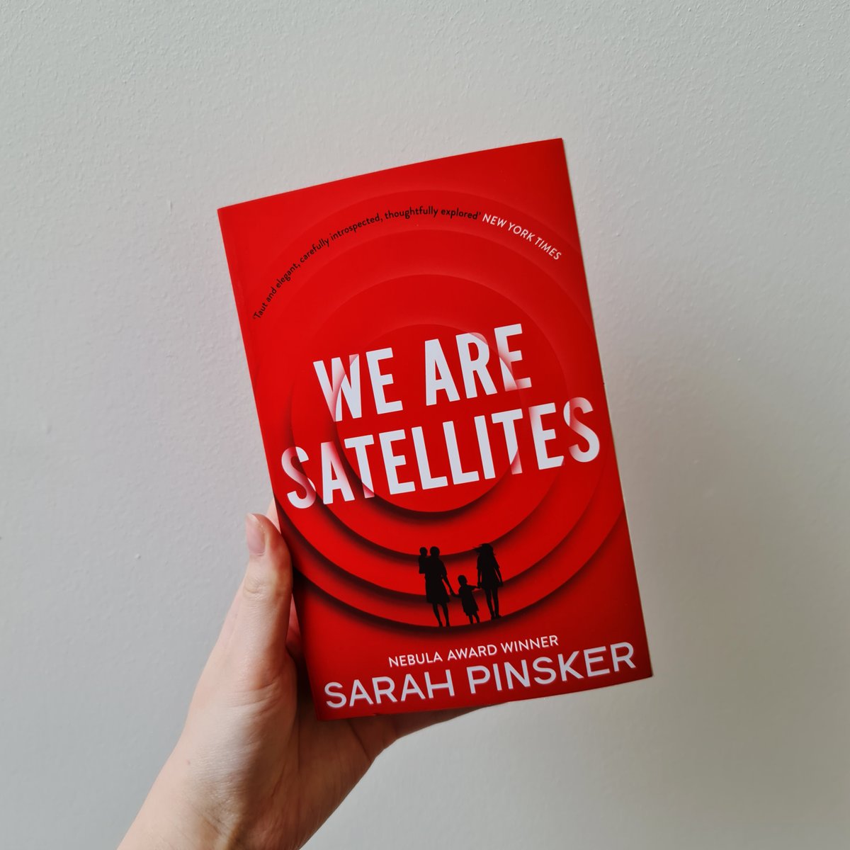AdAstraFiction's tweet photo. We are over the moon that we have two finalists in the @locusmag Awards 2022 🥳

🚀 #WeAreSatellites by @SarahPinsker is up for Best Science Fiction Novel

🚀 #TheBestOfWorldSF Vol. 1 by @lavietidhar is up for Best Anthology https://t.co/oo7P32pNsw