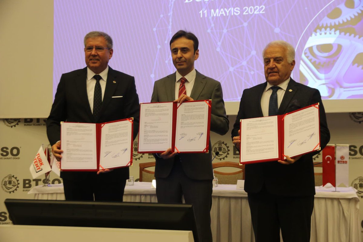 TURKPATENT's tweet photo. Sanayi ve Teknoloji Bakanlığı @TCSanayi himayelerinde @BursaTSO ve @YalovaTSO iş birliği ile düzenlenen “Hezarfen Bursa Yalova Teknoloji ve Tasarım Geliştirme Projesi” Açılış Töreni Bursa Ticaret ve Sanayi Odası’nda gerçekleştirildi.

#kobi #girişimcilik #patent #buluş #yenilik https://t.co/RnlXKXCdN9