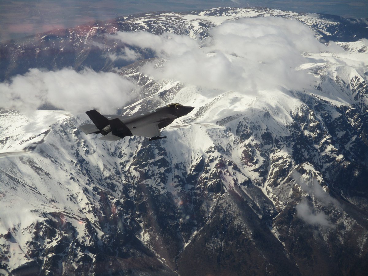 NATO_AIRCOM's tweet photo. .@Kon_Luchtmacht 🇳🇱 F-35s are currently accomplishing the #NATO Air Policing mission with the Bulgarian Air Force 🇧🇬

The F-35 fighters are deployed to 🇧🇬 to integrate with the Alliance’s enhanced Vigilance Activities in the airspace of its Eastern Allies

#SecuringTheskies https://t.co/YpD2c3DTRy