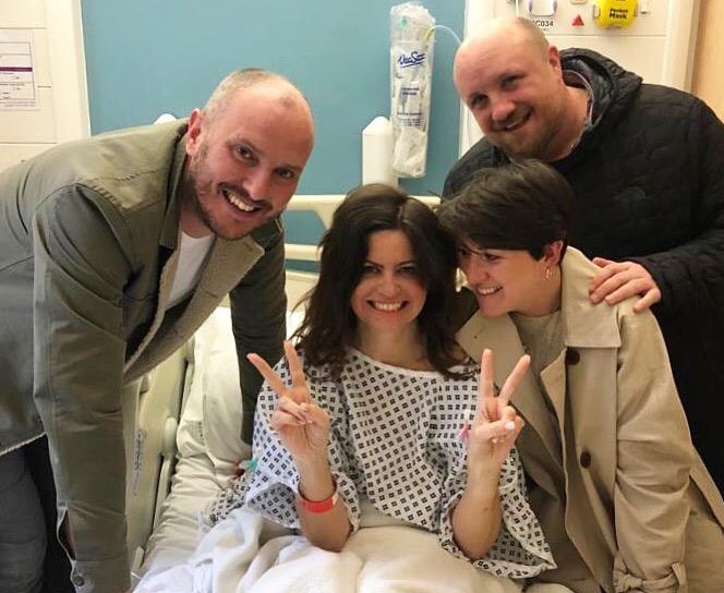 Mike Holt (@mikeholt12) on Twitter photo The #YouMeBigC family never ceases to amaze us. The reaction to <a href="/bowelbabe/">Deborah James</a> final pod has been incredible. I’m glad we managed some laughs.
Please donate to <a href="/BowelbabeF/">The Bowelbabe Fund</a>
Share the pod. Debs loves seeing it in the charts ❤️
🎧 bbc.in/3KVaN9j
🍏 apple.co/3sqa0H3 The #YouMeBigC family never ceases to amaze us. The reaction to <a href="/bowelbabe/">Deborah James</a> final pod has been incredible. I’m glad we managed some laughs.
Please donate to <a href="/BowelbabeF/">The Bowelbabe Fund</a>
Share the pod. Debs loves seeing it in the charts ❤️
🎧 bbc.in/3KVaN9j
🍏 apple.co/3sqa0H3