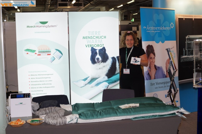 ProAnimalLife's tweet photo. Unser Netzwerkpartner Moeck&amp;Moeck GmbH war am 05.+06.05.22 bei den 9. Schweizerischen Tierärztetagen in Basel mit einem Stand dabei und hat das MoeckWarmingSystem® für die Veterinärmedizin vorgestellt.
#SchweizerischeTierärztetage2022 #MoeckWarmingSystem https://t.co/ReNTtuVmqw