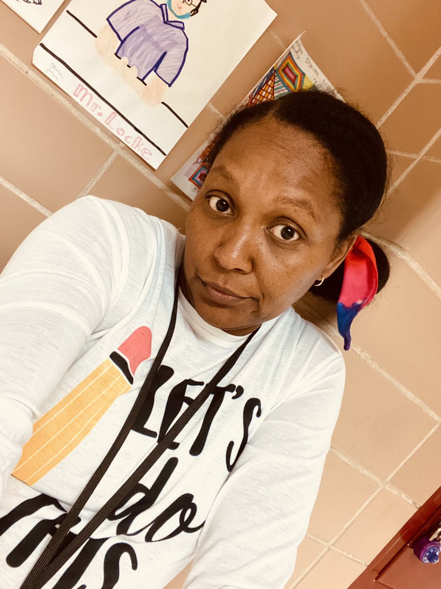 theconsciousmum's tweet photo. The is the face of someone who has succumbed to Bs get degrees right. I hope so because 2022 is going to break me. I failed my first exam in three decades. #secondmasters degree #gradstudent https://t.co/KUvz4704di