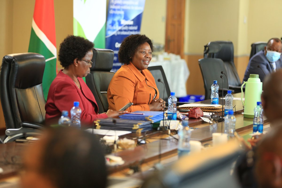 NSSF_ke's tweet photo. Ongoing: The official signing of the 2021/22 financial year performance contracts of State Corporations under the Ministry of Labour. https://t.co/fQcOXiLp4T
