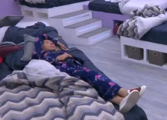 hesgabs's tweet photo. Laura Bozzo nos dará el mejor contenido 😂

#LCDLF2 https://t.co/qx4vppofxw