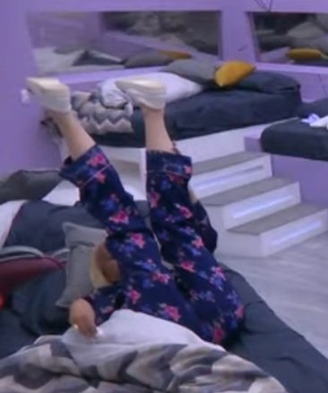 hesgabs's tweet photo. Laura Bozzo nos dará el mejor contenido 😂

#LCDLF2 https://t.co/qx4vppofxw