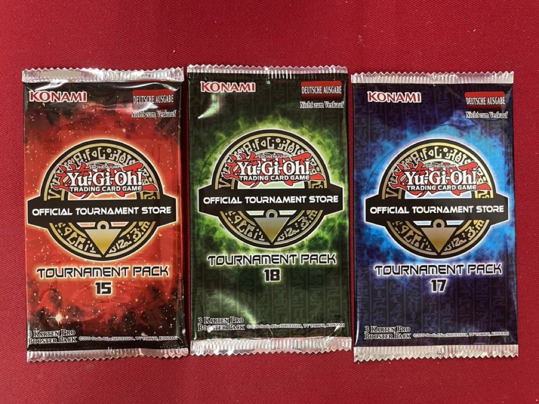 cardoh_namba's tweet photo. 【#遊戯王】
なんとなんと‼️こちらも‼️
海外商品発売中🔥‼️✨
● #EU版 #OTS15‼️ #OTS17‼️ #OTS18‼️
ただいま店頭にて販売中です🙇🏻♂️✨
大人気パックなのでお求めの方お早めに😖‼️✨
中身こんな感じです🤗‼️‼️ https://t.co/poOWbpoXf2
