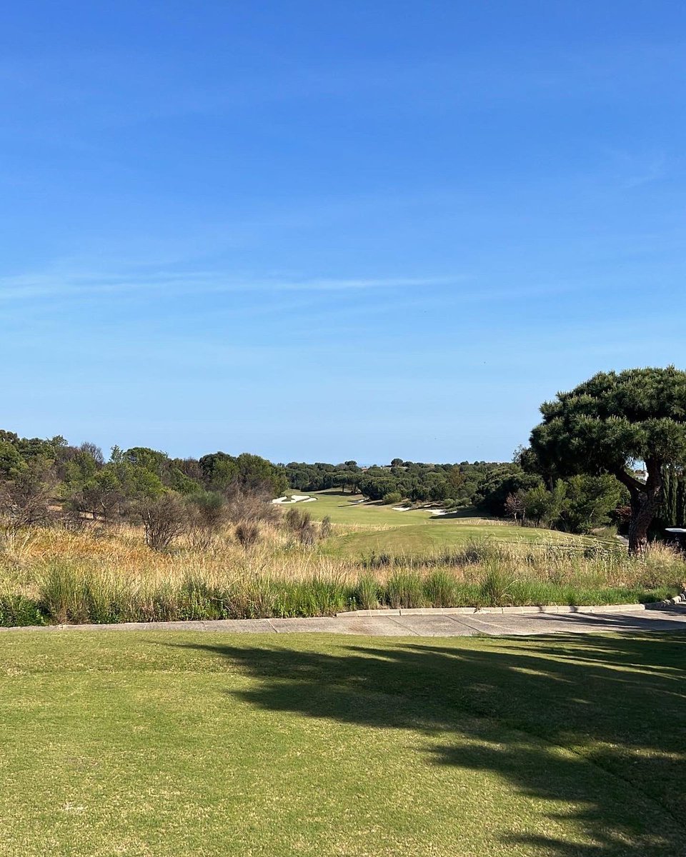 NickLofty's tweet photo. Very enjoyable 9 holes @MonteReiResort on Monday after work! Every hole is a real WOW 🤩 The short game and putting really on point, with 8 pars and 1 birdie #SMARTPractice #Progress #Patience #Portugal #Opportunity #Grateful 🏌️ 🇵🇹 ⛳️ https://t.co/pXk7gcGSm5