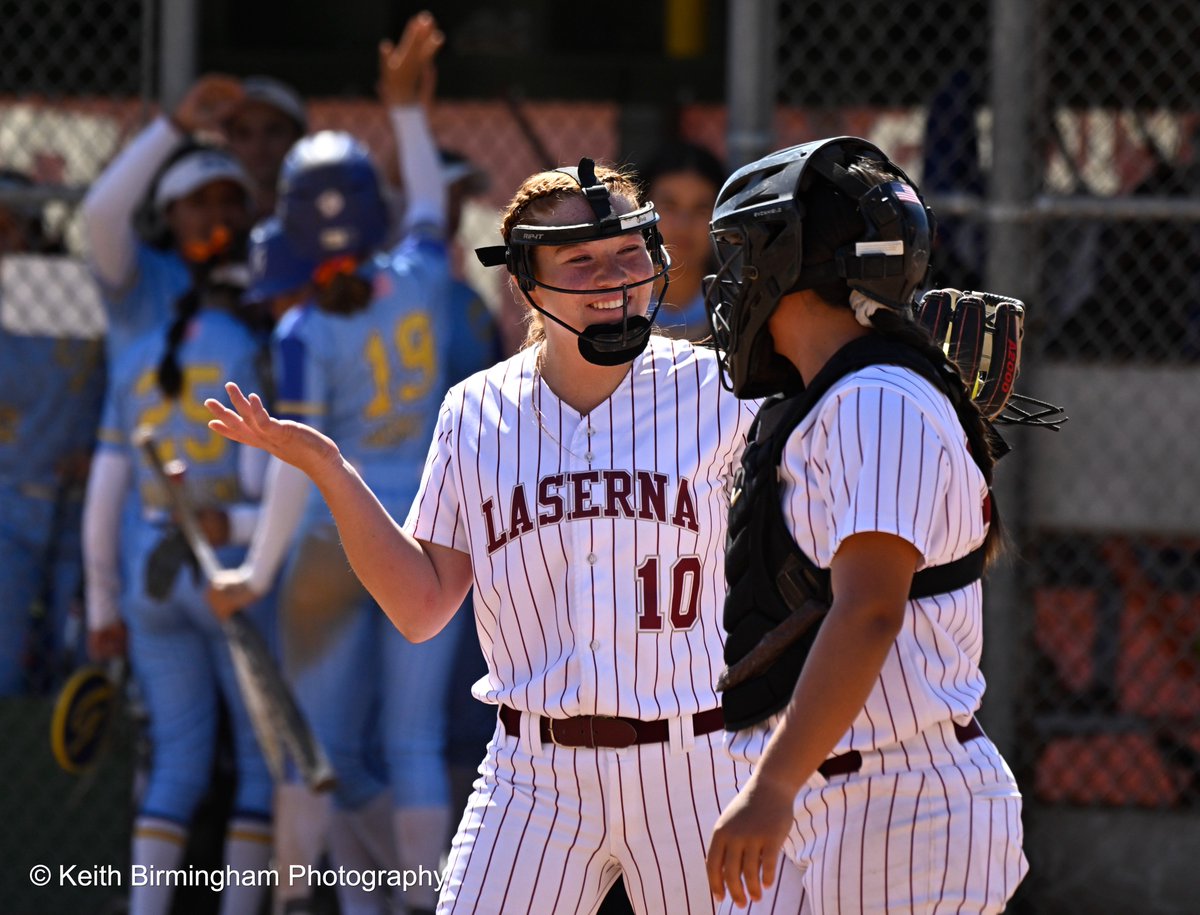 photowkb's tweet photo. Gahr defeated La Serna 7-5 in eighth innings during a prep girls Division 1 playoff softball game. #laserna #gahr @cifss #cifss #softball #playoffs @SGVNSports https://t.co/9QqJyVny5M