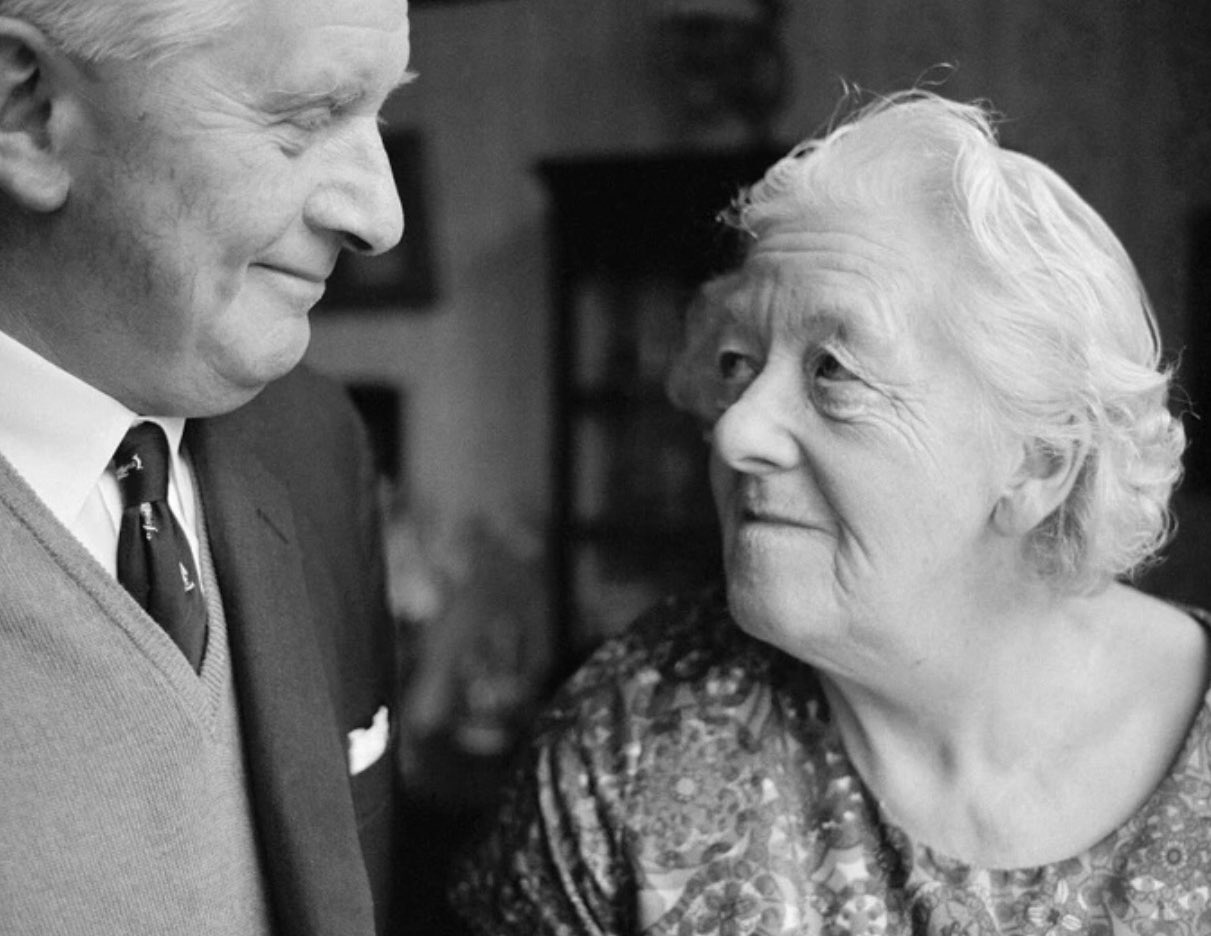 Margaret Rutherford Happy Birthday Damerutherford Born On This Day 11th May 12 Pictured With Her Beloved Mr Stringer Beautifully Captured By T Co Htl0e4xpjk Margaretrutherford Stringerdavis T Co K7qlahtese Twitter
