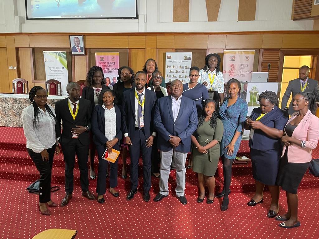 HazelKusa's tweet photo. "Become influencers of change, be innovative and set very high standards for excellent services to the citizens"
Dennis Mutuku
Former CEO, Huduma Kenya
@elfafrica1 @EPLeaders @PSCKenya @YALIRLCEA @Amoit_D @USEmbassyKenya https://t.co/0C9OXOJf9O