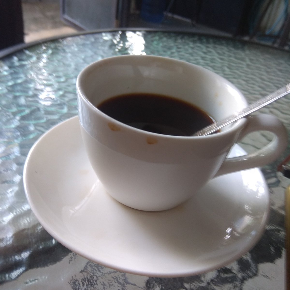 BurungCui_cui's tweet photo. Ngopi yuk
.
#ambeso
#kopisulawesi https://t.co/6hk4ITiExb