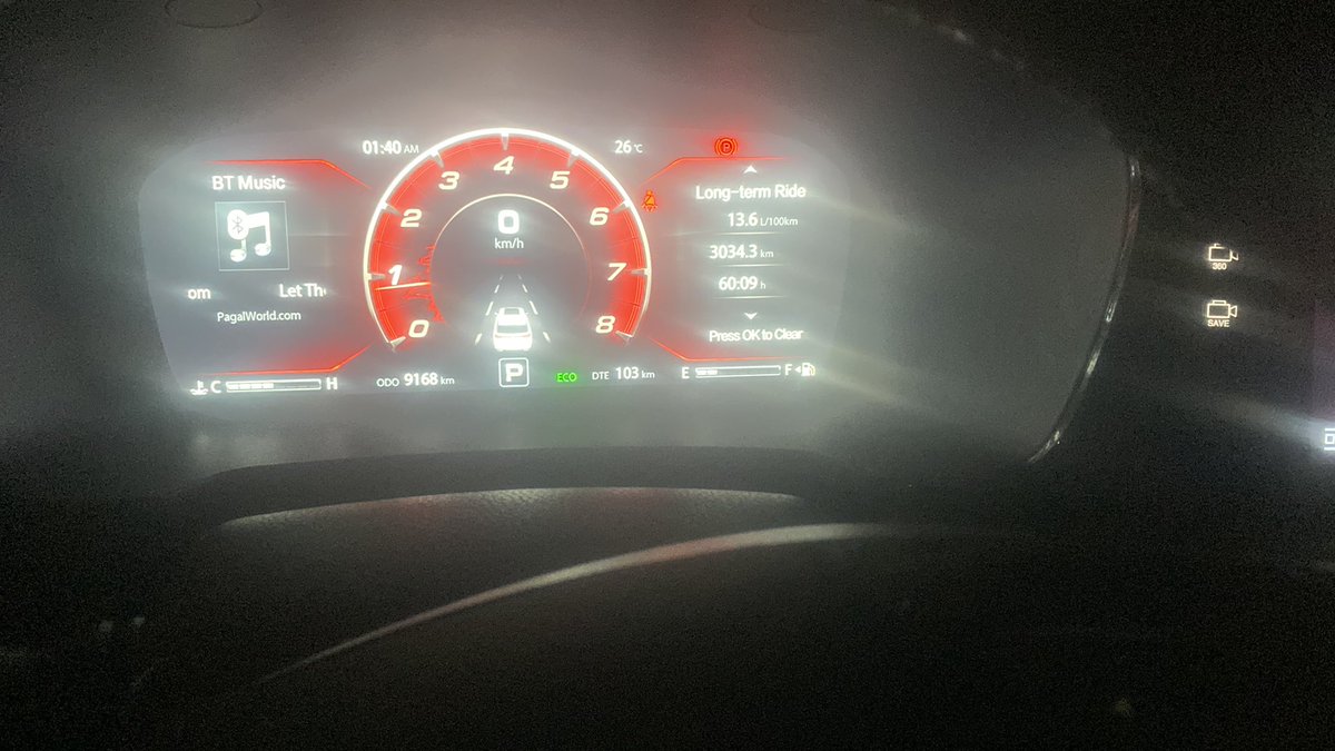 SyedObeid's tweet photo. @Changan_KSA You can see I travelled around 3000km and see the average I am getting. I thought the Engine is 2.0L and will get atleat 10L/100km but getting 13.6L/100km #CS95 https://t.co/fscyLrKDhc
