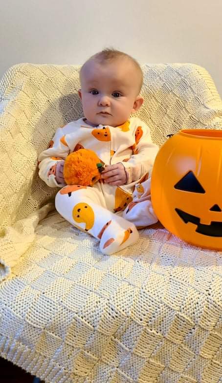 Silver Moon tweet media