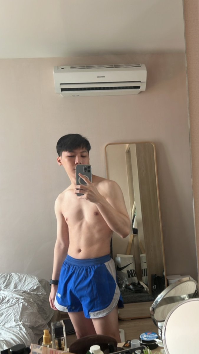 erroristz15's tweet photo. สั้นมาก https://t.co/EW4QKT3r6x
