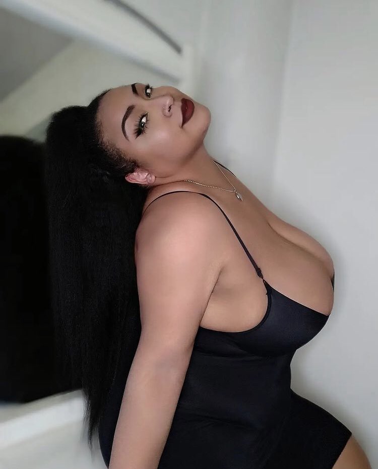 bustykary's tweet photo. I killed IG, Twitter next 😈

Follow me on IG: @bustykary https://t.co/T0pmCyCjqt