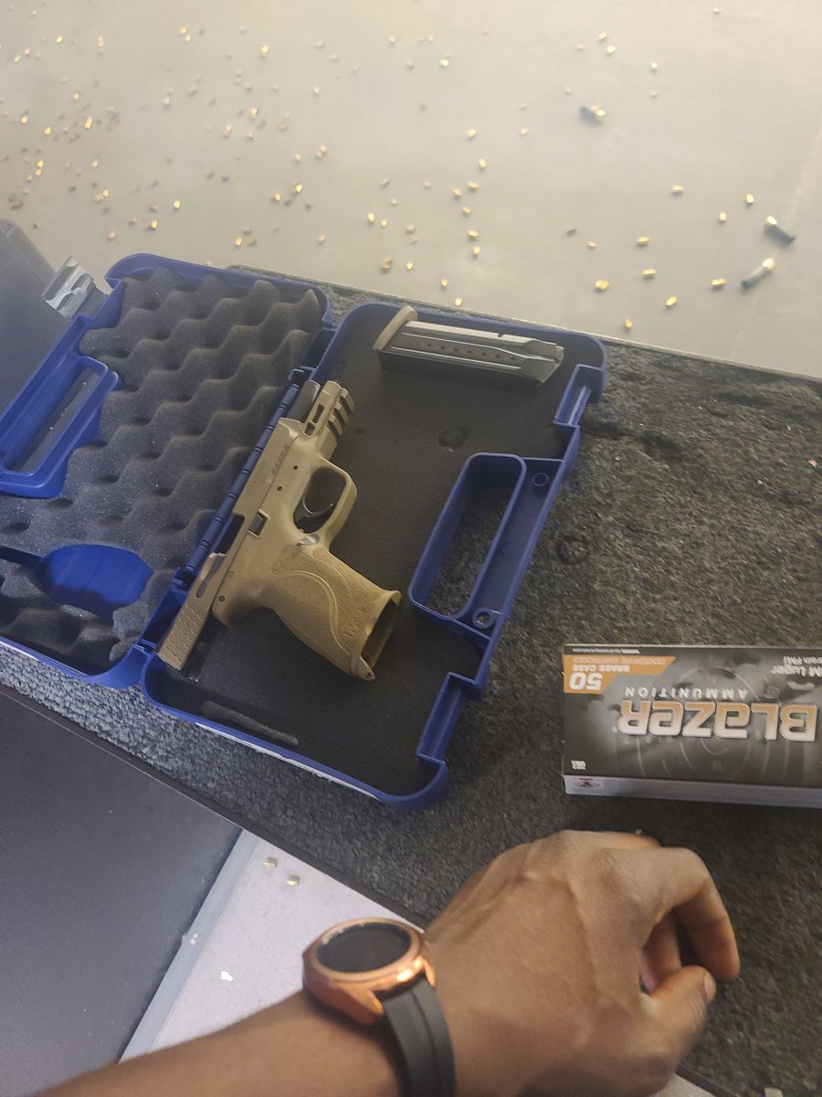tundeacekid's tweet photo. Got my first toy, went on 150 shooting range and it was fun.... https://t.co/oDypy7F6Xv