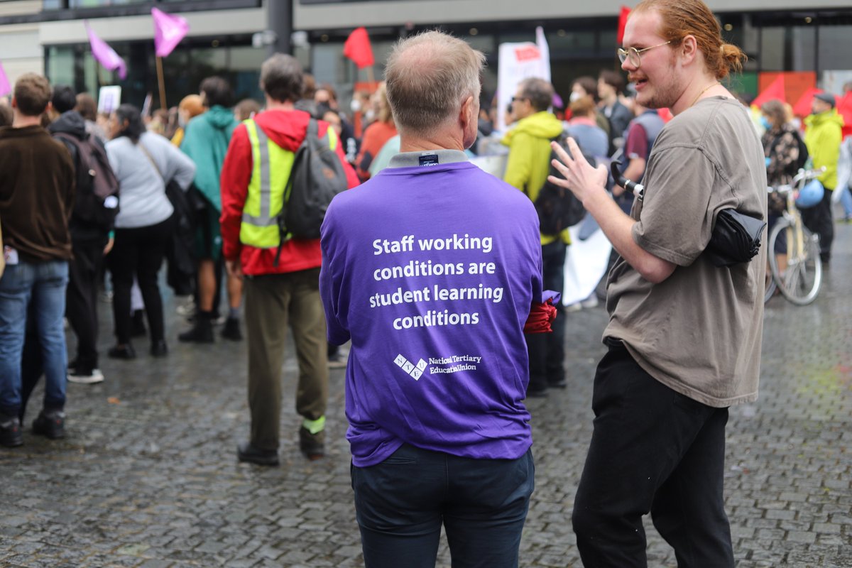 unionsnsw's tweet photo. "This government has been waging a war on higher education...the staff have had enough. The students have had enough." @DamienCahill8

Solidarity with @NTEUNSW members, students and the community holding the line at the #USydStrike and fighting for #betterunis https://t.co/VuJNsDPGaw