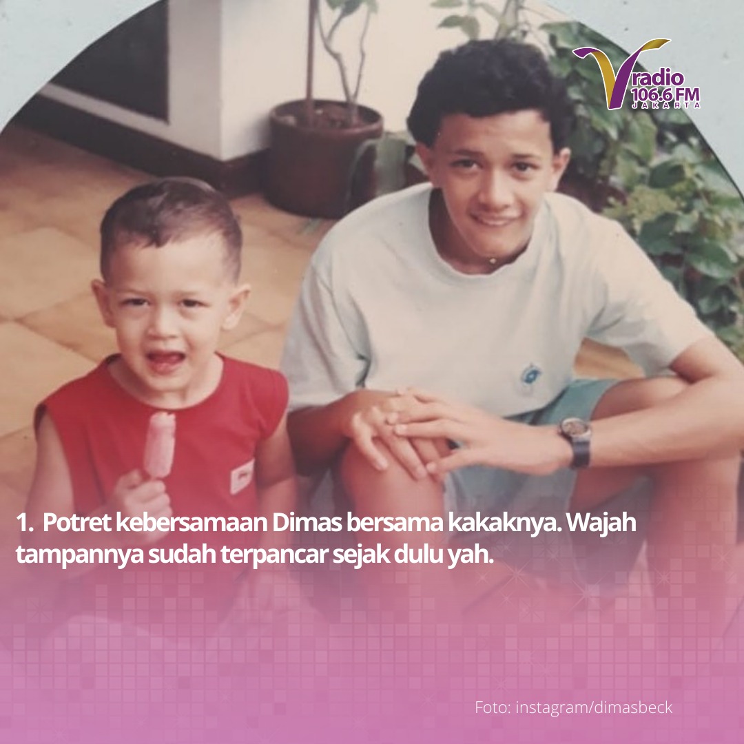 vradiofm's tweet photo. Dimas Beck baru saja berulang tahun ke-34 pada 8 Mei 2022. 

Meski sudah masuk kepala tiga, paras tampannya kerap mencuri perhatian. Ternyata ketampanannya ini sudah terlihat sejak kecil lho.

#VRadio #Viral #Update #Trending #Info #DimasBeck https://t.co/MyZHM00Rsw