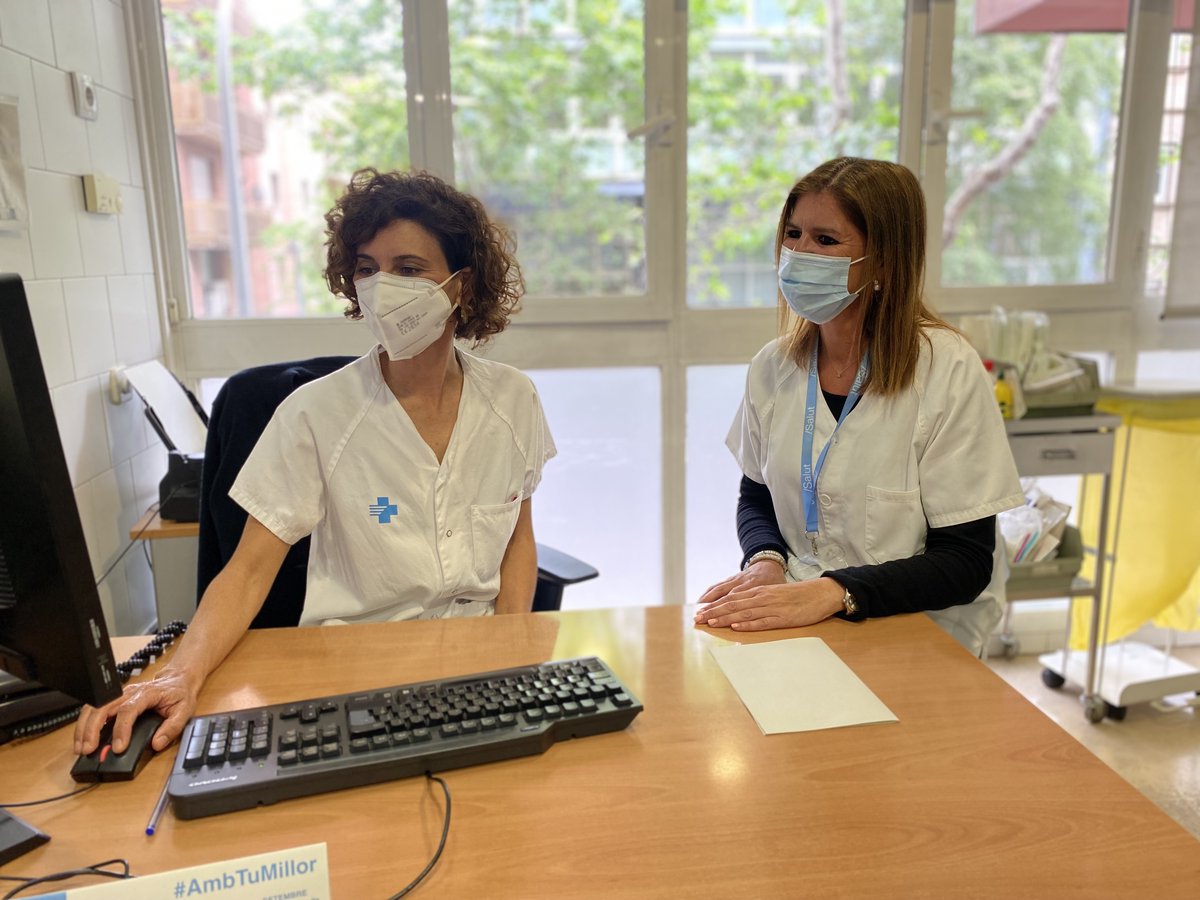 icscat's tweet photo. #Bondia! L'estat de la situació de l'#ARESprimària demostra un èxit innegable. "Hem treballat 200 motius de consulta, siguin crònics, aguts o de promoció i/o prevenció", explica @martaserda. https://t.co/lgk0pkucIX @hgermanstrias @apicsbcn #ARES15anys #ICSARES https://t.co/mHLGjZJjQL