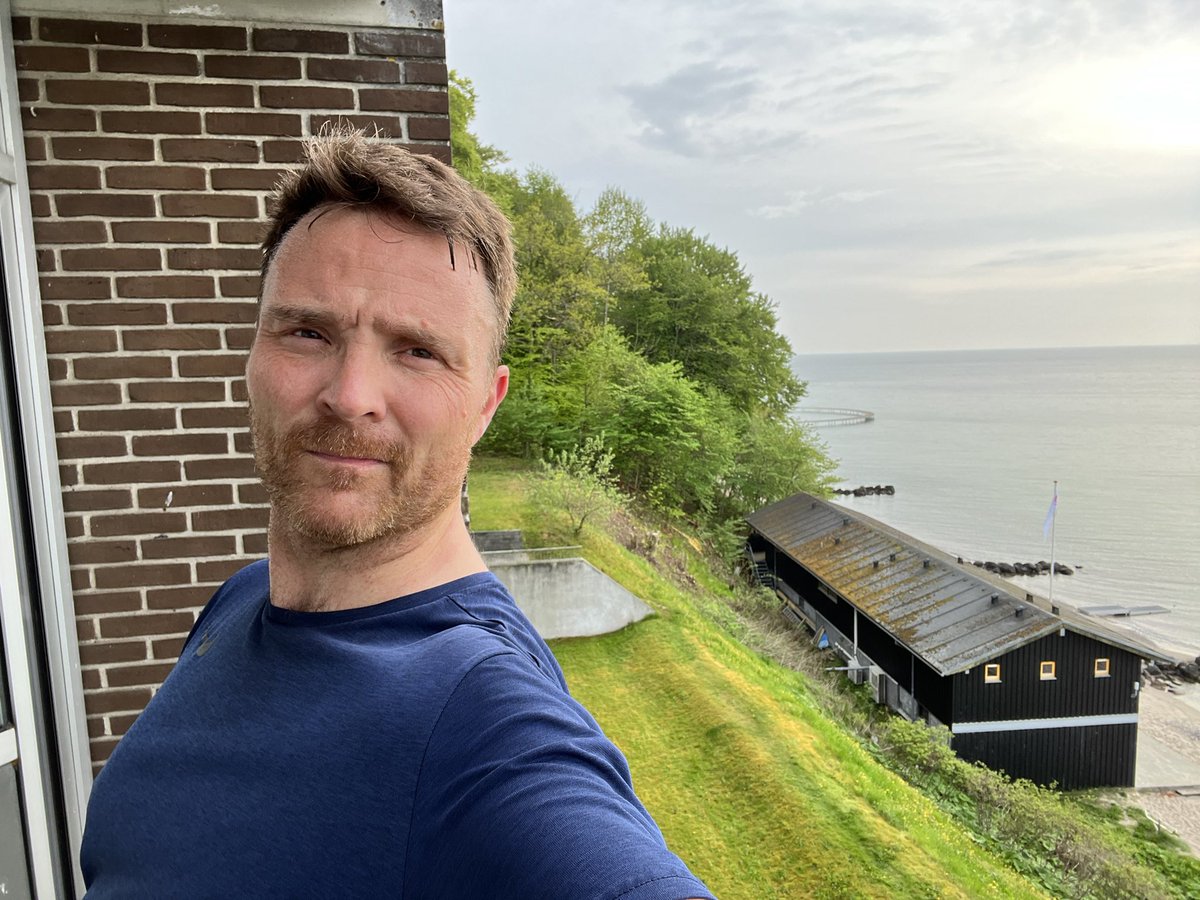 mobilityace's tweet photo. I can’t believe this but today was my #day650 streak of running 5k or more. A fantastic run in the super green woods and sandy beaches south of Aarhus. Yeah!! Also marked 800k+ in 2022 https://t.co/ffGPTCOqib