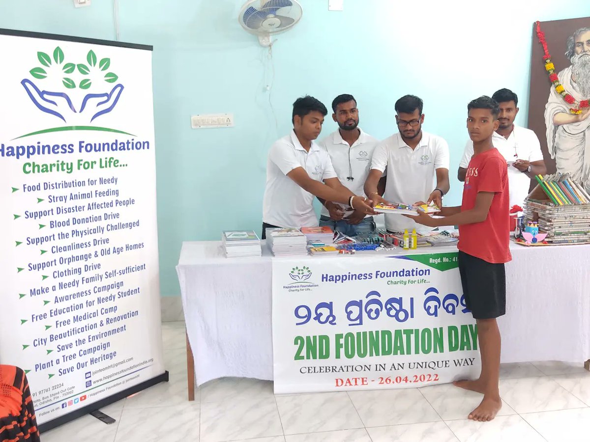 jointeamhf's tweet photo. On the occasion of our #2nd_Foundation_Day held on 26.04.2022, we the team Happiness Foundation @jointeamhf went to the Children's Home named #Acharya_Harihar_Sishu_Bhawan, which is 20 km far from the city of #Puri at Sakhigopal (1/2) https://t.co/X39BXjjCuz