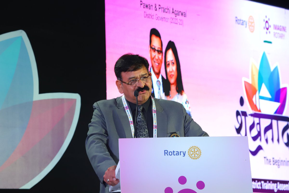 Rotary3110's tweet photo. Address by DGN Vivek Garg at शंखनाद - The Beginning, District training assembly, RID 3110.
#rotary #rotaryinternational #rotaryindia #rotarydistrict3110
#RID3110 #india #delhi #gurgaon #serve #community
#districttraining #trainingassembly #districttrainingassembly #session https://t.co/jFVZcSBSHC