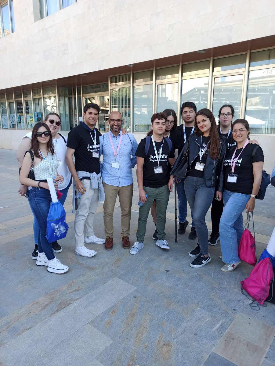 Ayto_Cehegin's tweet photo. ✅ Jóvenes de nuestro municipio, han participado en San Javier, junto con otros 120 jóvenes de la Región de Murcia, en el proyecto enmarcado en el programa @erasmusplusprojects sobre Diálogo Estructurado #DialGo. https://t.co/VHxouipyAb