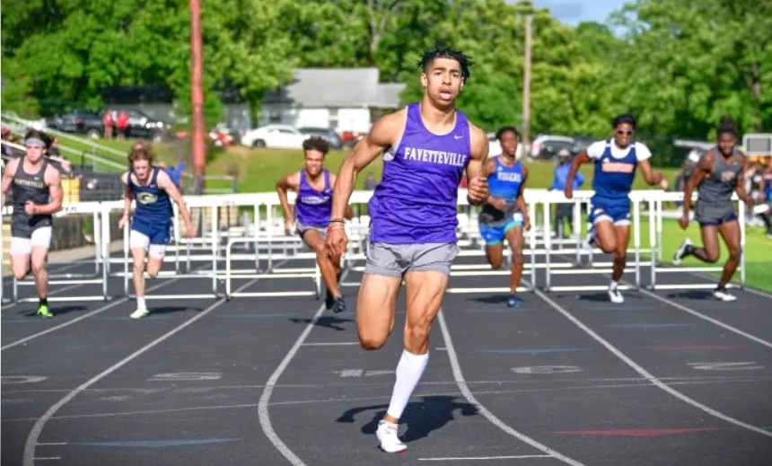 Razorbaque's tweet photo. Shout out to @isaiahsategna1 Isaiah Sategna for winning four individual state tiles and the team title in last week's Class 6A State Meet -- with a sore hamstring -- and broke the 31-year-old long jump record set by Basil "The Great" Shabazz. Remember the name! #FutureHog https://t.co/buDMWZPtQg