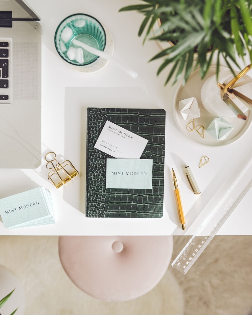 georgiadelotz's tweet photo. The perfect desk set-up on a sunny morning.โ Flatlay captured for @mint_modern
https://t.co/H6ok2rGkhJ
#branddesigner #graphicdesigners #graphicdesigning #graphicdesignservices #pastelpalette #desksetup #deskinspo #deskgoals #deskstyling #deskinspiration #styledflatlay https://t.co/pG1iqRIYgE