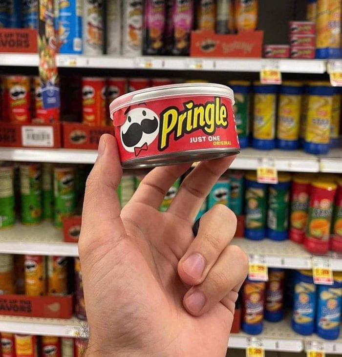 naiivememe's tweet photo. Inflation https://t.co/Rlt6a6OmpO