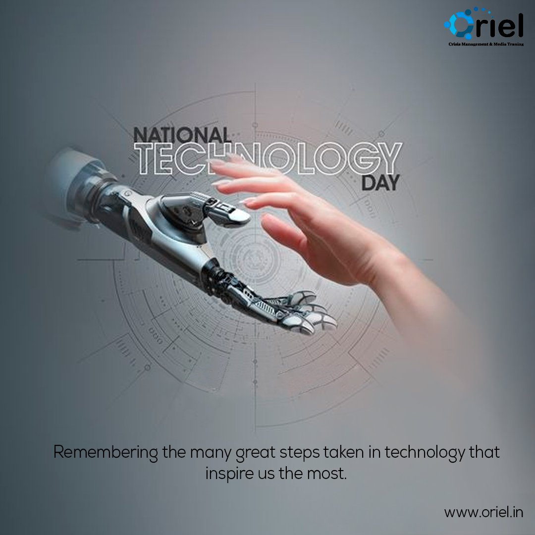 oriel_media's tweet photo. Remembering the many great steps taken in technology that inspire us the most.
#NationalTechnologyDay
.
.
.
#NationalTechnologyDay2022 #TechnologyDay #Technology #Science #TechnologyDay2022 #ScienceAndTechnology #TechnologyAndScience #Oriel https://t.co/8IvFIYrtbY