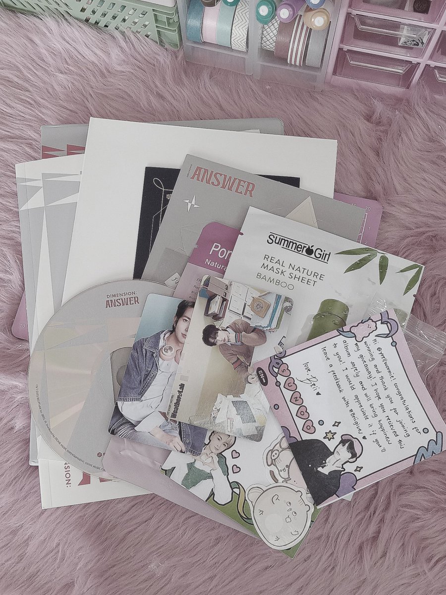 yrellwonnie's tweet photo. — #yrellmails ✉️
omg hi @slpyy_brii, received my giveaway price safely. Can't imagine na nanalo aq 🥺 will truly take care of this album >< thank you so much! 🤍 #Briigives 🖇 https://t.co/iEAAcfuldG
