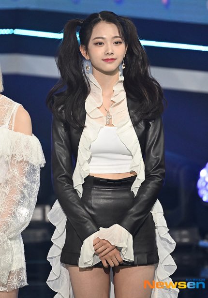 [📸] 220510 <a href="/M25_CLASSy/">Awkwafina Shady Facts</a> <a href="/sbsmtvtheshow/">POP HUB 💙</a> on-site photo

 #클라씨 #CLASSy