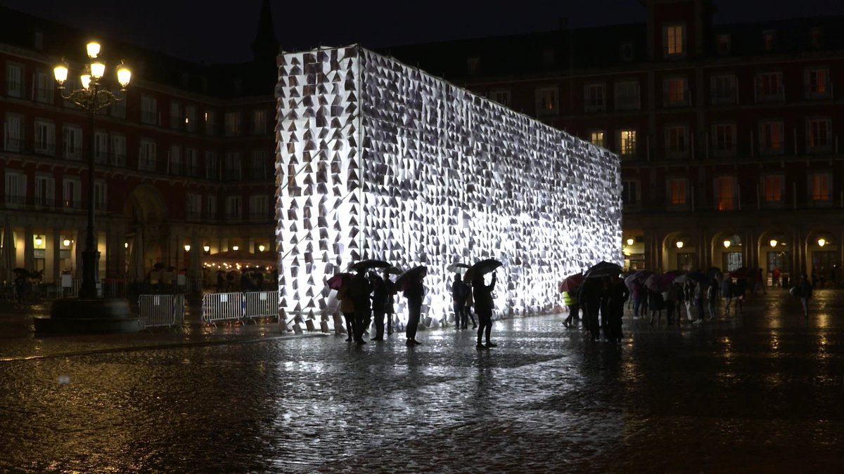 escarabajoTVE's tweet photo. Se multiplican los autores que hallan su inspiración en la Naturaleza. Es una vuelta al Land Art o "ARTE en la TIERRA” Viernes 13/Mayo 18:10 (18:40 Cat) @la2_tve
@_LuzMadrid #LuzInterruptus #JavierRiera #ElEjeArbóreo
#ColectivoDiálogosconelPaisaje
@CienciaRTVE @rtveplay https://t.co/sZJBsNPnxs