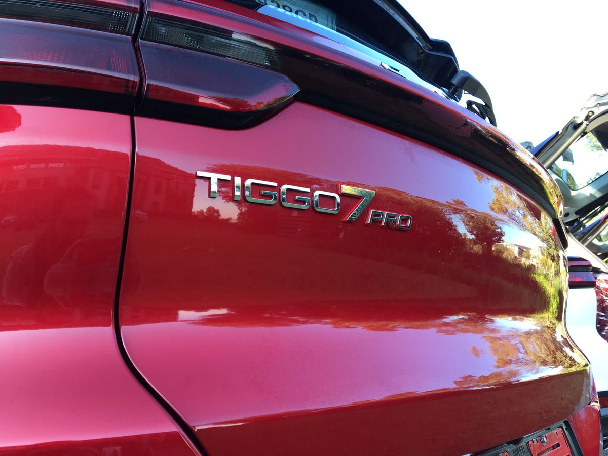 CARmagSA's tweet photo. Today we’re driving the latest offering from Chinese manufacturer Chery, the Tiggo 7 Pro. Pricing and driving impression to follow shortly.
#CARMAG #Chery #Tiggo7Pro https://t.co/NiOnly235y