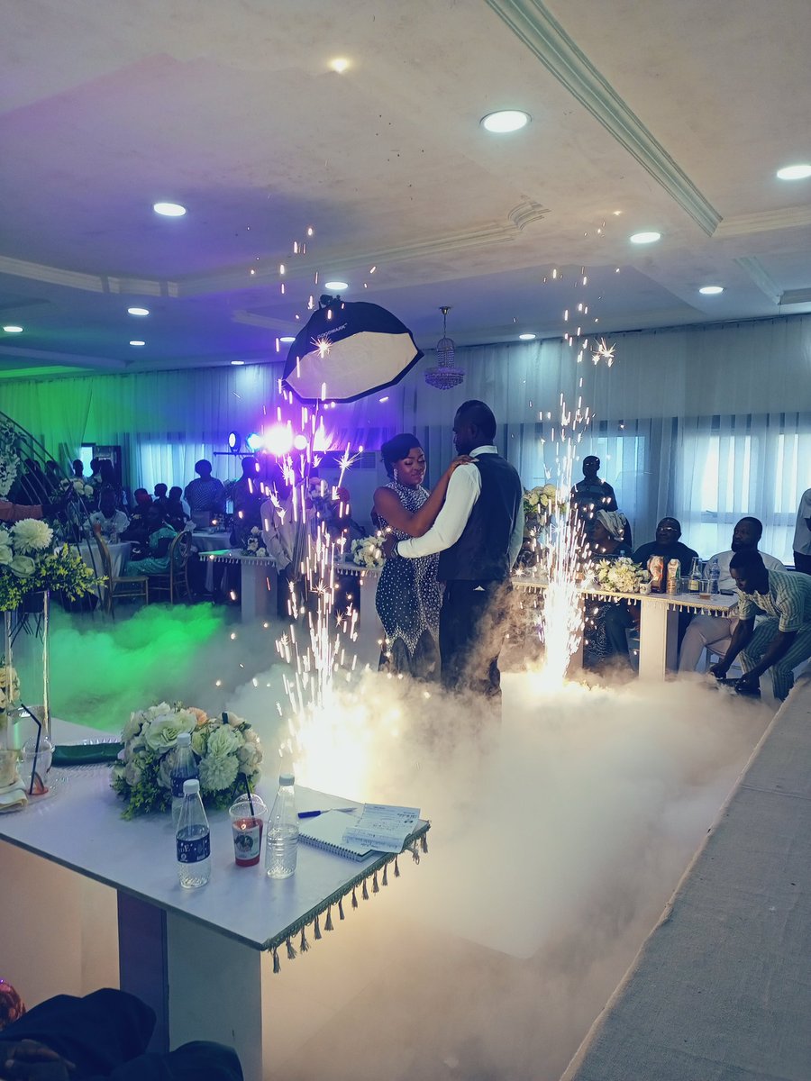 jimbabacfr's tweet photo. Hustle so that your greetings won't look like begging #Jimbaba https://t.co/k048ZaVxDI