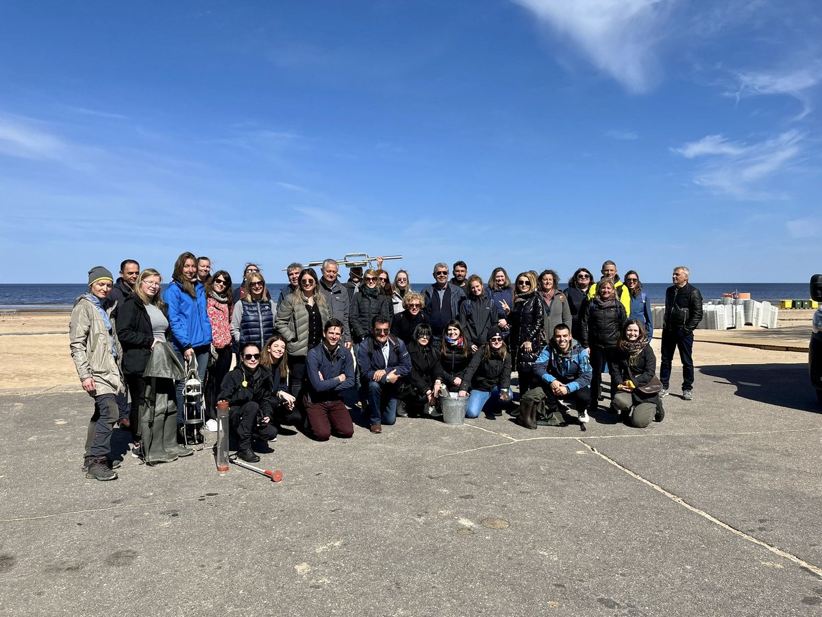 PLASTECO2's tweet photo. 🌊 Plasteco team at the #beach for a #microplastics #sampling activity. 🔬Stay tuned for more info about our study visit to #Riga! https://t.co/uicCZz7NzH