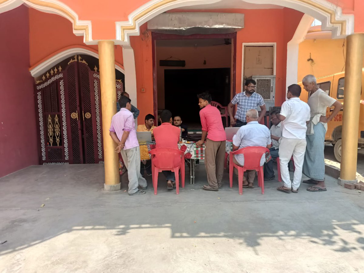 SAryanagar's tweet photo. Vidyut shikayat niwaran mahashivir mega camp in kaudiya bazaar EDSD2 Aryanagar gond . https://t.co/PQAvV5s8SV