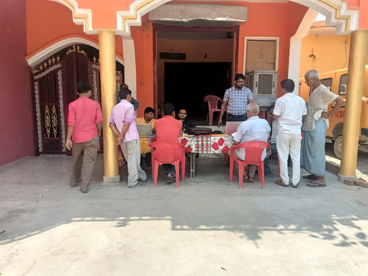 SAryanagar's tweet photo. Vidyut shikayat niwaran mahashivir mega camp in kaudiya bazaar EDSD2 Aryanagar gond . https://t.co/PQAvV5s8SV
