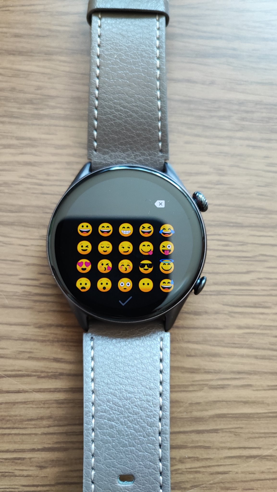たぴおか スマートウォッチ 久々のツイートなってしまった Amazfit Gtr 3 Proがアップデートでsms返信可能に すごいのがlineの返信も可能で定型文も編集可能 絵文字でも返信出来るぞー Amazfitgtr3pro スマートウォッチ T Co Pxx9ltqt8f