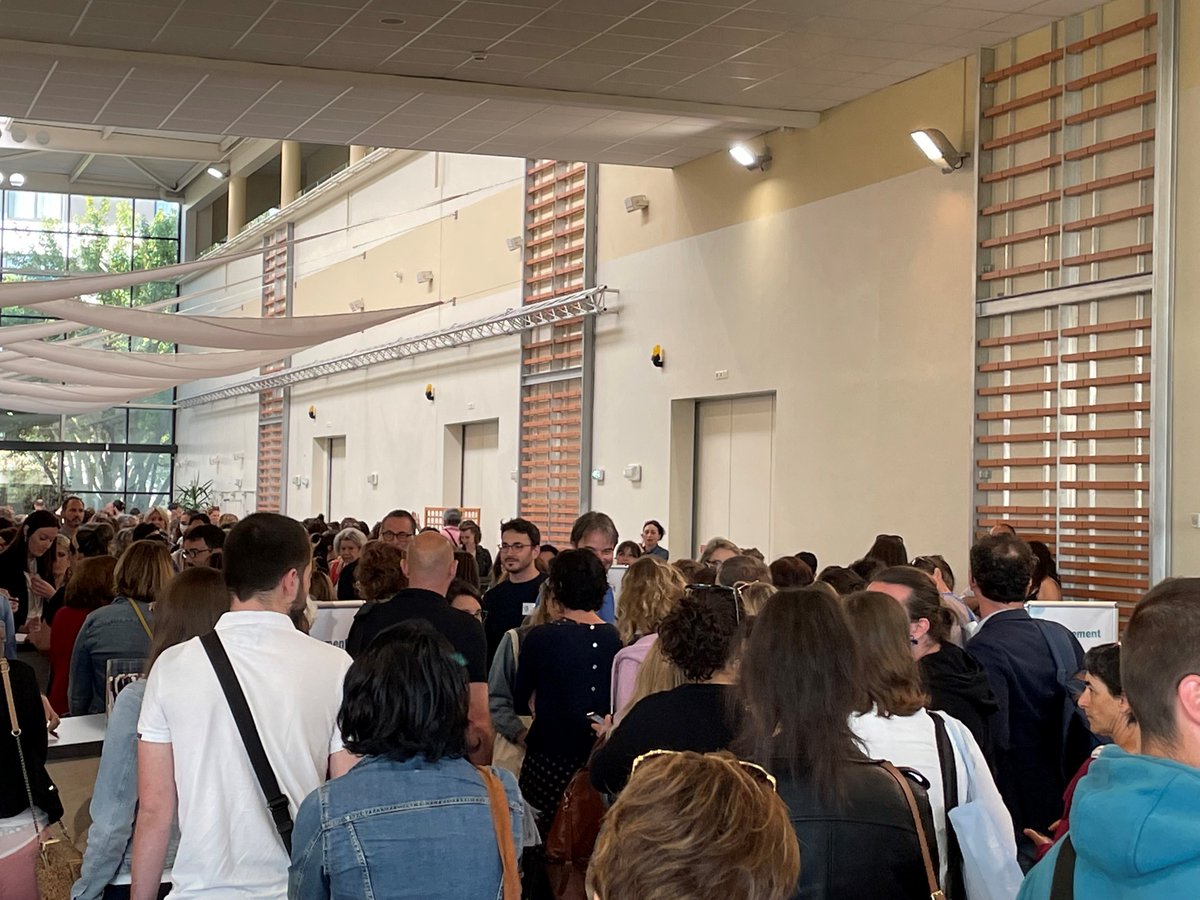 APAJH's tweet photo. 📌Mercredi 11 et jeudi 12 mai à Poitiers. Grand colloque "L'#autisme à tous les âges de la vie" organisé par l'#APAJH de la Vienne et l'#Arapi
https://t.co/jVi2bqv0jz https://t.co/V73DLUFGUn