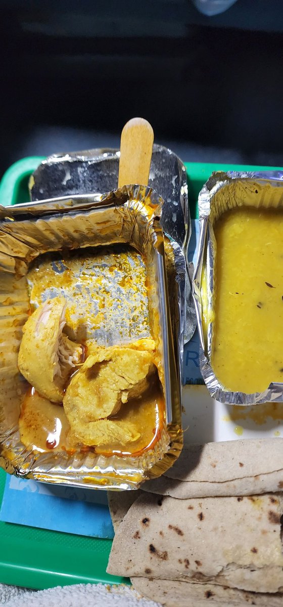 bijay_singh's tweet photo. @AshwiniVaishnaw #IndianRailways
PNR-2240729190
Trn:122
Dt:10-05-22
Frm NDLS to DHN
Cls:2A
P1-A3,25
P2-A3,26
P3-A3,27
P4-A3,28
रेल मंत्रालय से अनुरोध हैं की, दूरंतो एक्सप्रेस से भोजन सुविधा हटा दे, इतना रद्दी,कच्चा, बिना कोई स्वाद का खाना आज तक नहीं खाया, अंत मे आइसक्रीम आया तो https://t.co/NBkZEMREZK