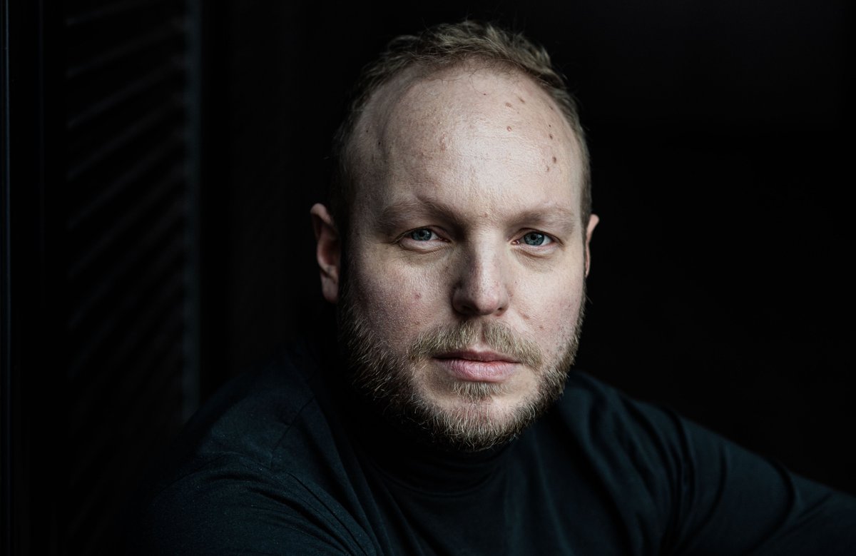 TWeilharter's tweet photo. New Headshots (by Annemone Taake, check her out on insta annemone_taake_photographie)
@AgenturMath #headshots #actor #acting #vienna #austria #film #schauspieler #movie #camera #art https://t.co/TGpXqQaYU4