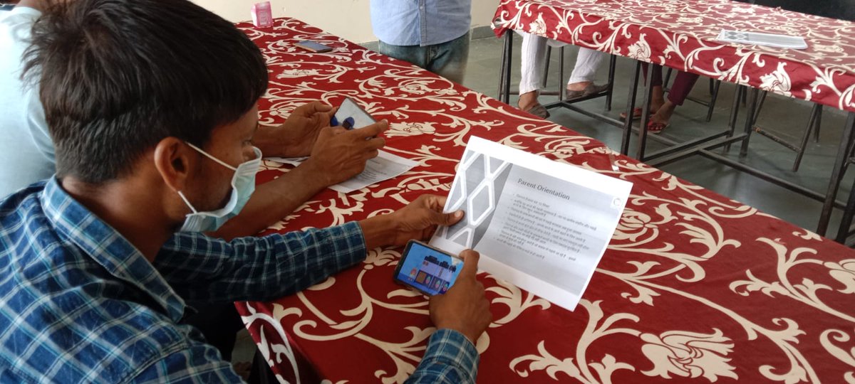 chimple_org's tweet photo. Rolling out our program with Satya Bharti Schools.

Meeting kids and parents and introducing Chimple to them is always an exciting moment. 
We exist to serve them! 

#Chimple #FLN #SatyaBhartiSchools #Mission #NipunBharat 
@bhartifdn @CSF_India @rhea_handa @SidHamTweets https://t.co/qTXA2yj6Z1