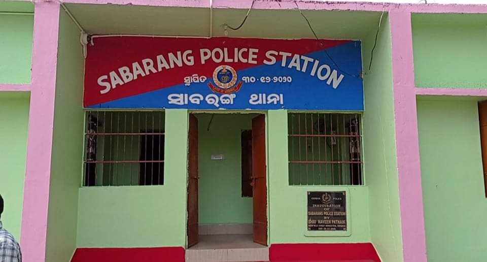 NareshMuduli3's tweet photo. ଭଦ୍ରକ_ସାବରଙ୍ଗ:ପୁଣି ସକ୍ରିୟ_ଚୋରା_ବେପାର
���ୋରା କୋଇଲା ଦେଶୀ ମଦଓ ଗୋଚାଲାଣ ରାତିରେ ଖୁଲମ୍ ଖୁଲା ଭାବେ ସାବରଙ୍ଗ ଥାନା ନାକତଳେ ଚାଲିଛି ପୋଲିସ ଓ ଚୋରା ବେପାରିଙ୍କ ମଧ୍ୟରେ ଦୁଇଜଣ ଦଲାଲ ସାଜିଛି ମଧ୍ୟସ୍ତି,ଅନୁରୋଧ ବିଭାଗୀୟ ଅଧିକାରୀ ଦୃଷ୍ଟି ଦିଅନ୍ତୁ @igerbalasore @odisha_police @CharanMeena_IPS @MoSarkar5T 
@DM_Bhadrak https://t.co/tXrvRI6Yq2