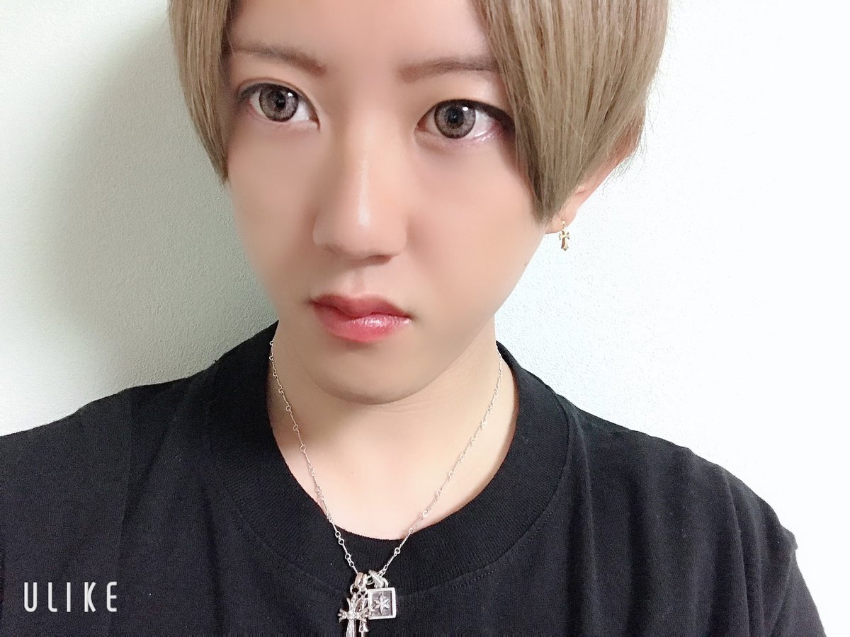 18reia's tweet photo. 生存確認。 https://t.co/hu9EknuW1o