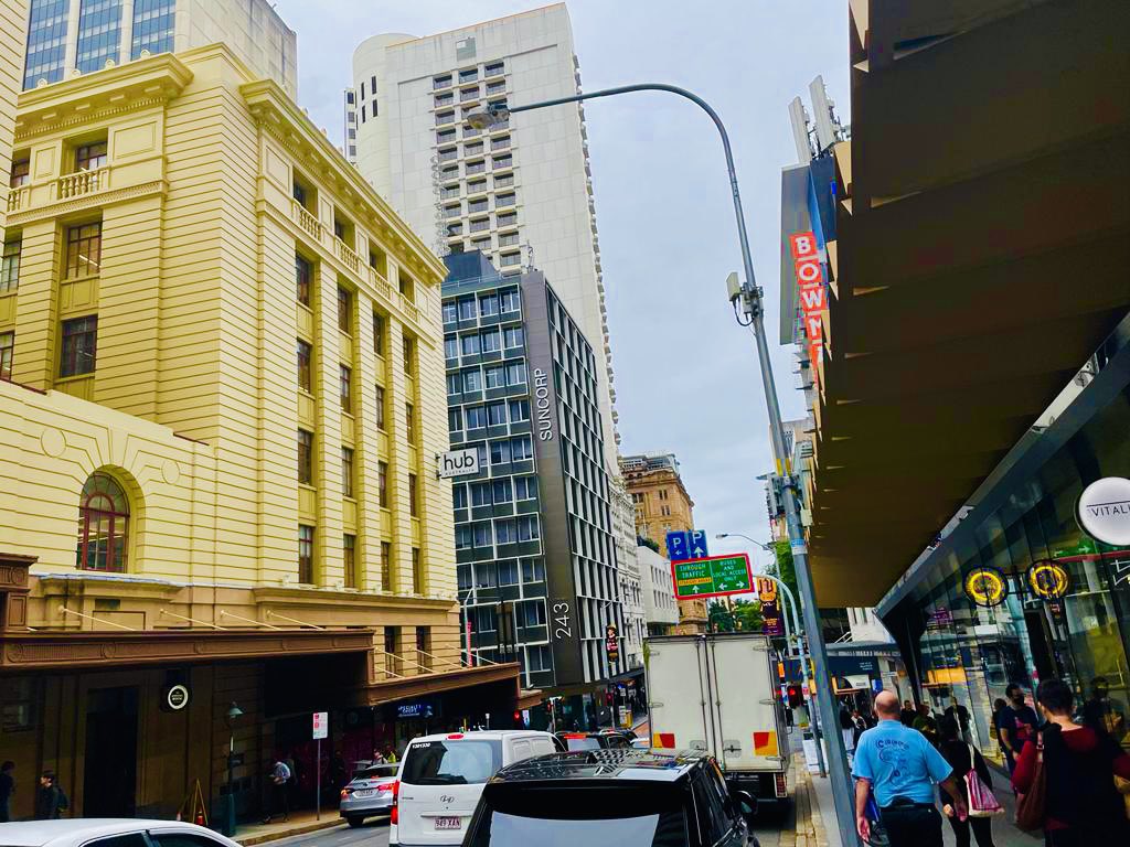 am_sayonara's tweet photo. Christchurch ,Auckland தாண்டி இப்போது Brisbane இலும் வெற்றிகரமாக கால்பதித்திருக்கிறோம் 🥰.. #business_trip https://t.co/A7BlJxNDMz