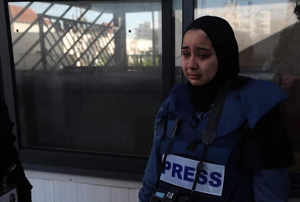 Timesofgaza's tweet photo. From the farewell of the iconic Palestinian journalist Shereen Abu Aqleh who was directly targeted by the Israeli occupation forces in Jenin camp this morning. https://t.co/46UiqygHcD