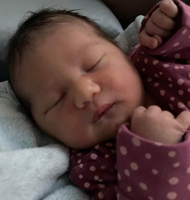 Annkat101's tweet photo. Meet Nirvana Rue just 22hrs old. 
#love #baby #giftoflife #Nirvana #life https://t.co/YUlK6ebsVZ